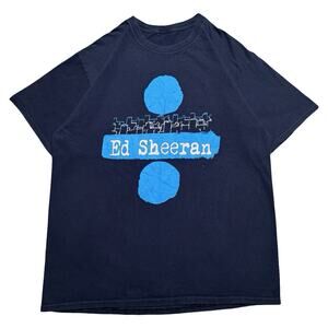 Ed Sheeran Concert Tee Shirt Divide 2018 Album Tour T Shirt Size M Distressed